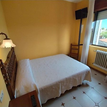 El Castanu De Cue Hotel Eksteriør billede
