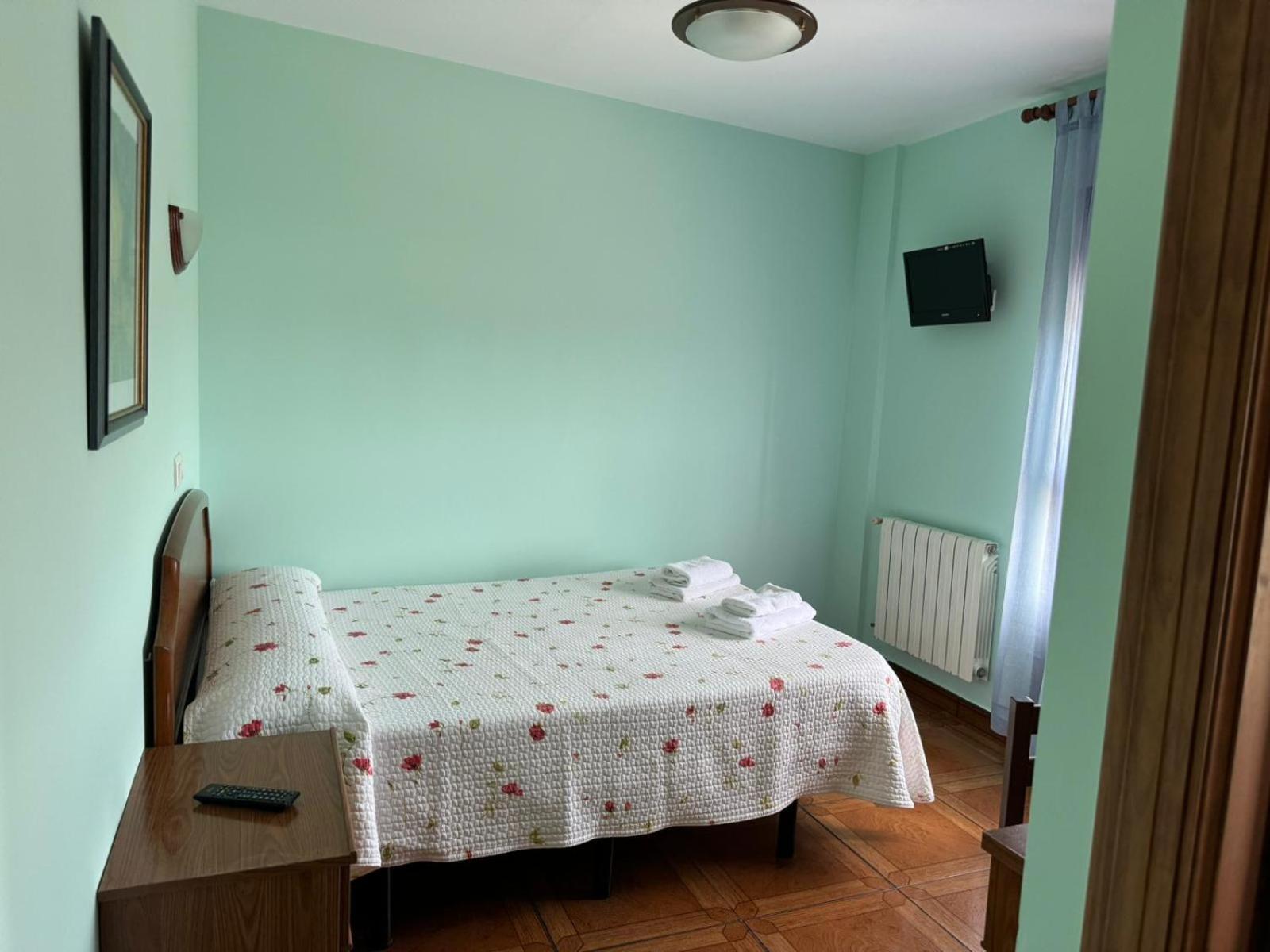 El Castanu De Cue Hotel Eksteriør billede